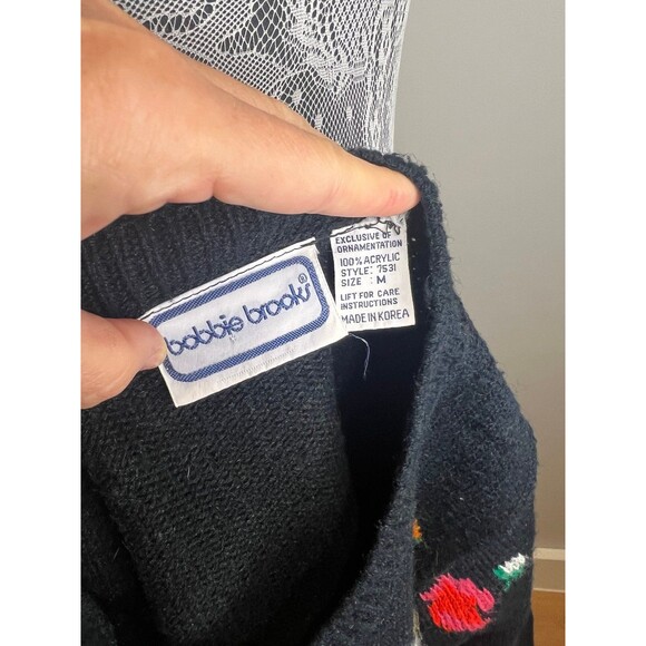 VTG Vintage HTF Bobbie Brooks Floral Knit embroidered Sweater - Picture 3 of 8